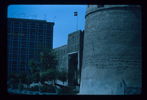 UAE_72 - KM_7244