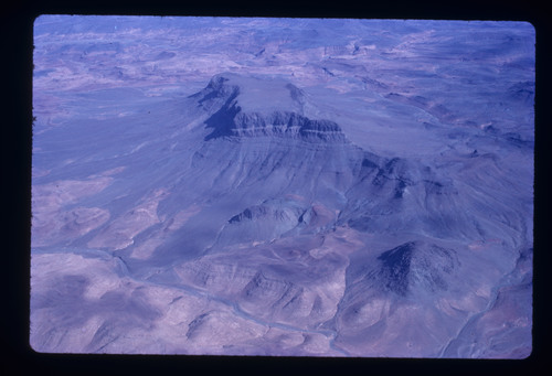 WF_S_SY_UAE_E_230 - KM_6857