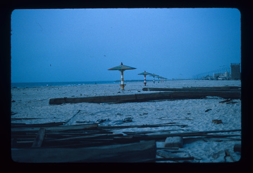 UAE_72 - KM_7283