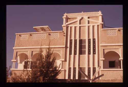WF_S_SY_UAE_E_230 - KM_6904