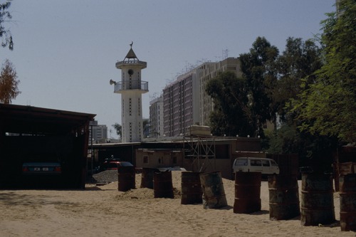 118_ＵＡＥ　'88 ⑤ 祈り、アブダビ、都市風景、ケララ商店 インド人の生活