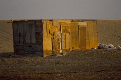 121_ＵＡＥ　'88.12月 ⑧ イスラム墓地　らくだ基地　息子孫との１日