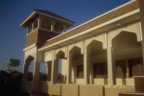 121_ＵＡＥ　'88.12月 ⑧ イスラム墓地　らくだ基地　息子孫との１日