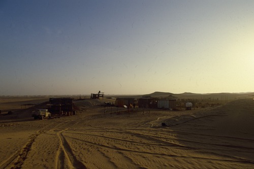 121_ＵＡＥ　'88.12月 ⑧ イスラム墓地　らくだ基地　息子孫との１日