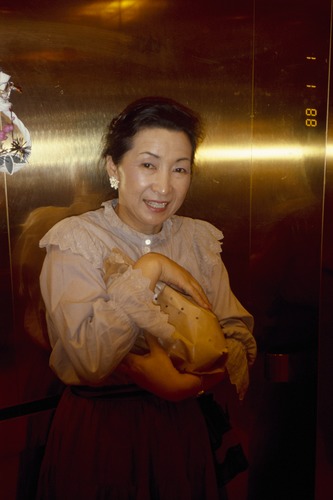 126_アブダビの女性　ＵＡＥ　'88 Ⅰ