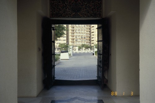126_アブダビの女性　ＵＡＥ　'88 Ⅰ