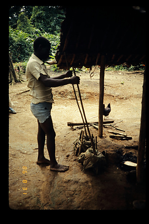 1985　イトゥリ　Lese-Efe　Nduyen?