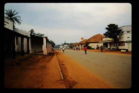 1974〜75年　DRC　イトゥリ　（Bunia）