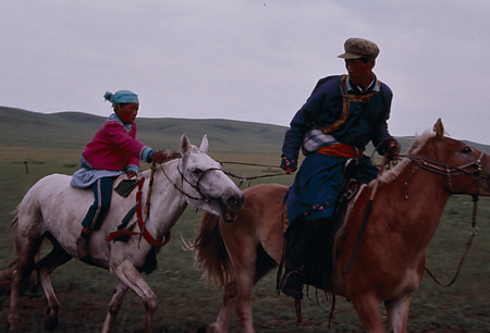 013 - 西ウジムチン旗旧正月ホルツバータルフィルム1988/2 - 013_12_07