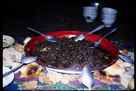 199301 - 199301_04_09