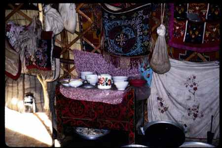 199304 - 199304_10_13