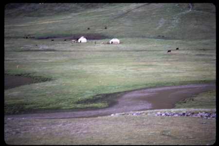 199304 - 199304_16_04