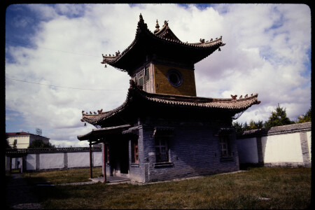 199308 - 199308_15_15