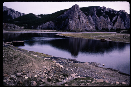 199602 - 199602_09_12